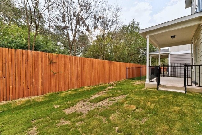 Building Photo - 10505 Abana Way