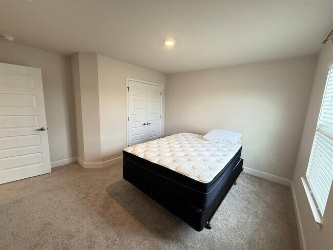 Building Photo - 3828 Sagefield Dr