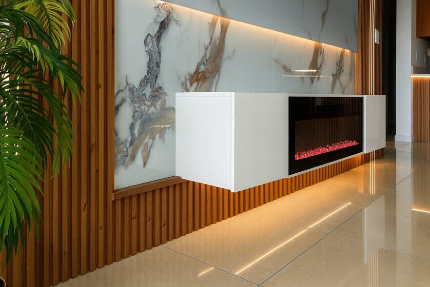 Building Photo - 3250 NE 1st Ave