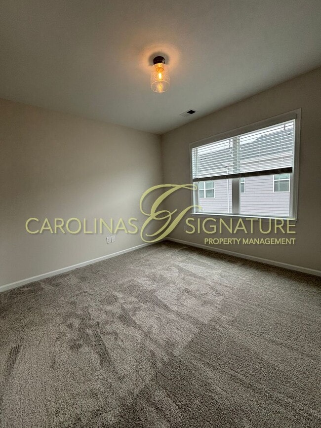 Building Photo - Brand New; Former Model Home; 3BR/2.5BA Townhouse