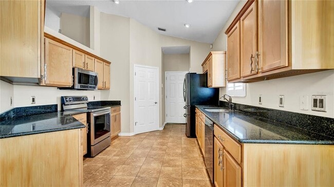 Building Photo - 4773 Chalfont Dr