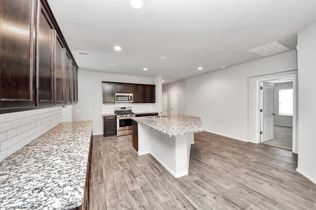 Building Photo - 8302 Rose Petals Ln