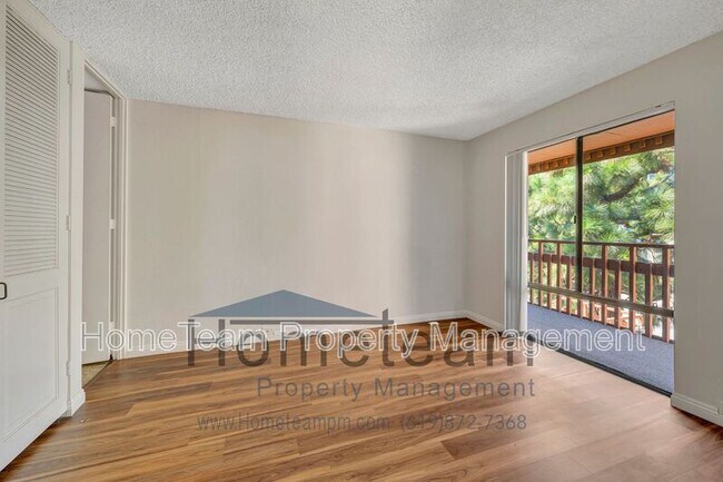 Building Photo - 2940 Lawrence St