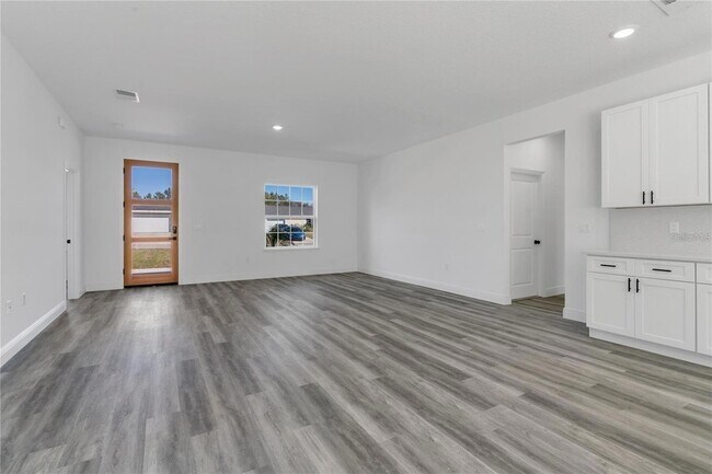 Building Photo - 13836 SW 27th Terrace
