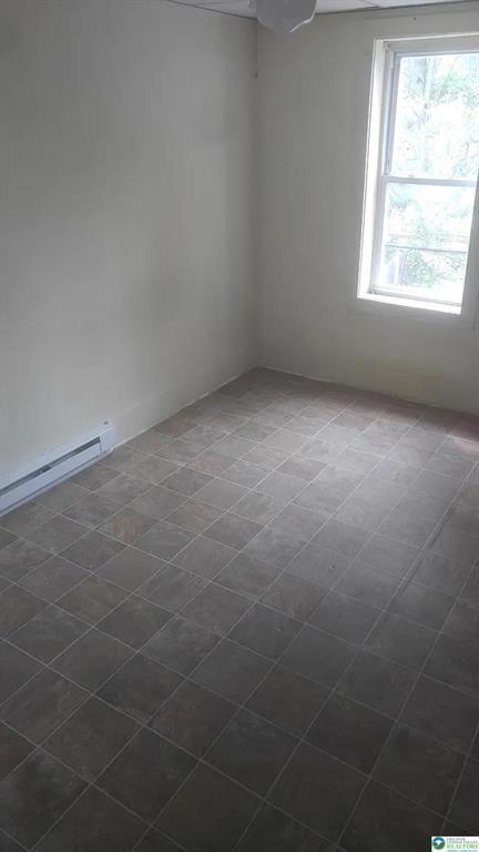 Building Photo - 947 Liberty St