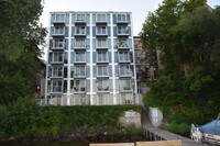 Building Photo - 140 Iota Ct