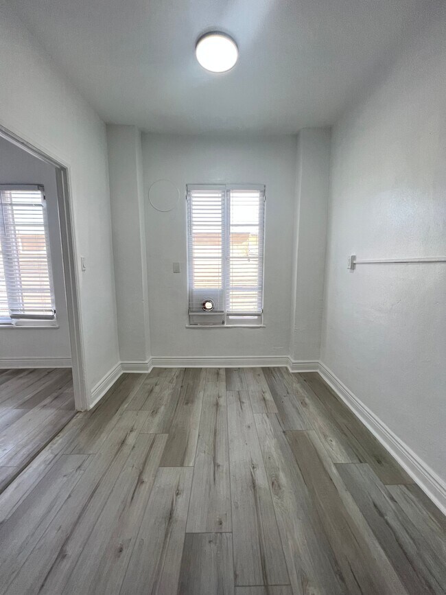 Floorplan - Gramercy Tower Apartments