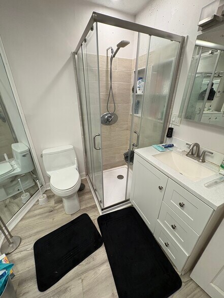 Building Photo - 860 Huntington Ave