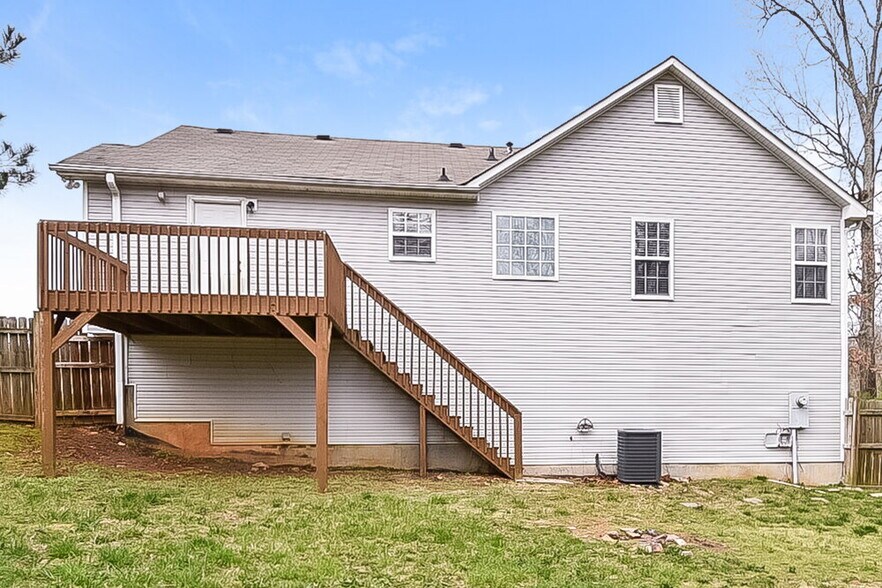 Building Photo - 265 Pine Needle Trail