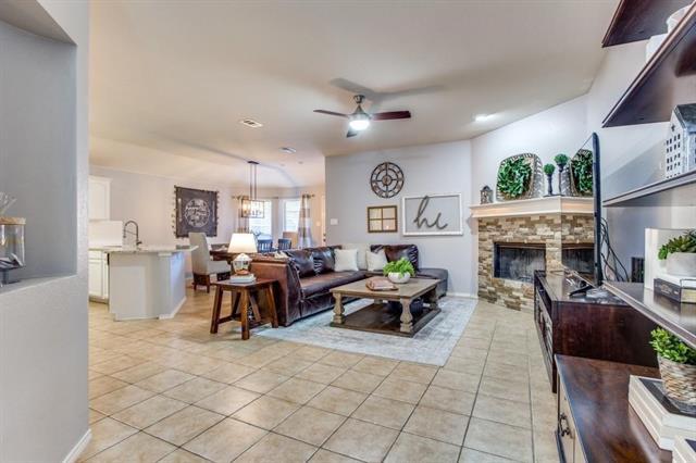 Building Photo - 820 Bamboo Dr