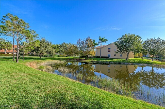 Building Photo - 26651 Rosewood Pointe Cir