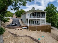 Building Photo - Lake View House with Boat Slip