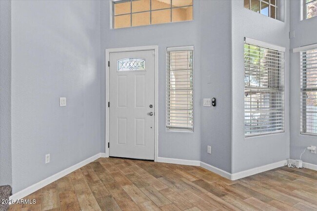 Building Photo - 3260 S Laguna Dr