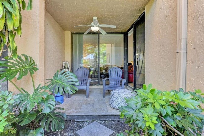 Building Photo - 955 Dotterel Rd