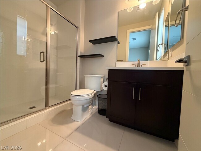 Building Photo - 66 Pristine Glen St