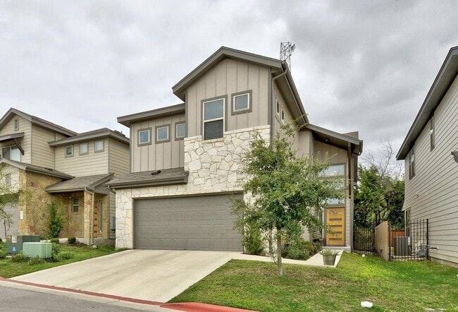 Building Photo - 9710 Tanglemede St