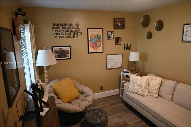 Building Photo - 14229 Stirrup Ln