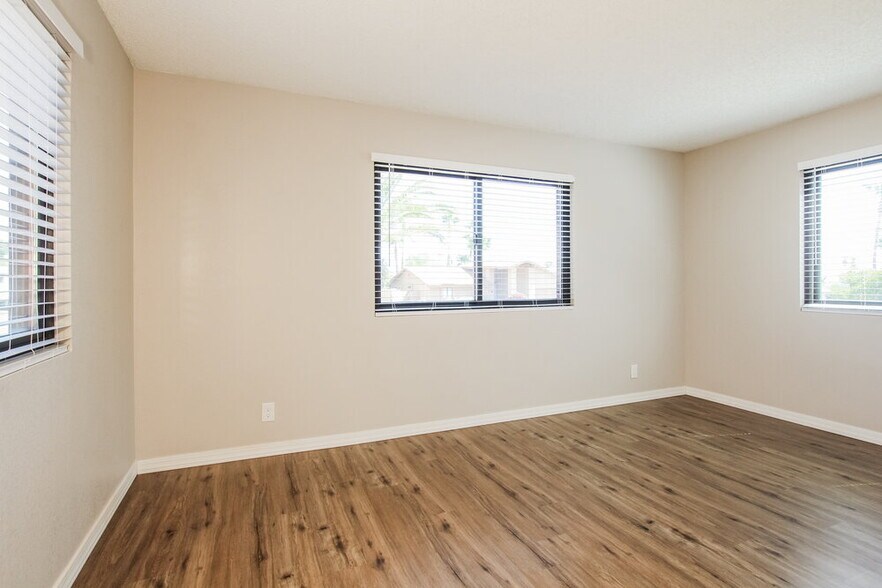 Building Photo - 17403 E San Marcus Dr