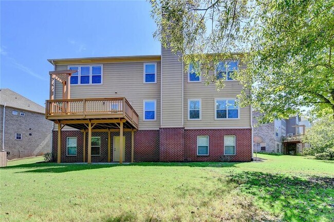 Building Photo - 4805 Shelbourne Dr