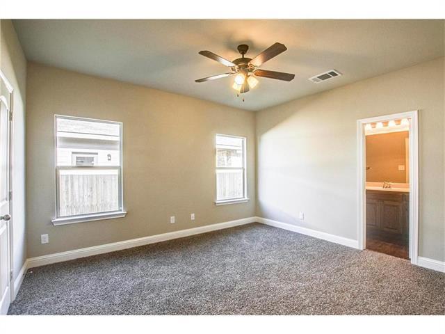 Building Photo - 481 Canvas Ct