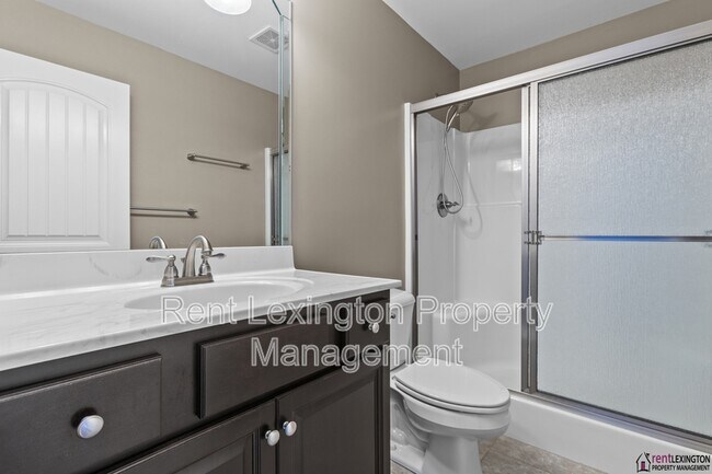 Building Photo - 111 High Hope Ln