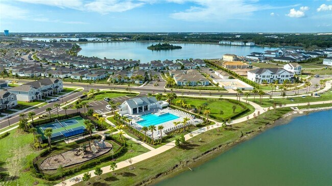 Building Photo - 1808 Fender Ln