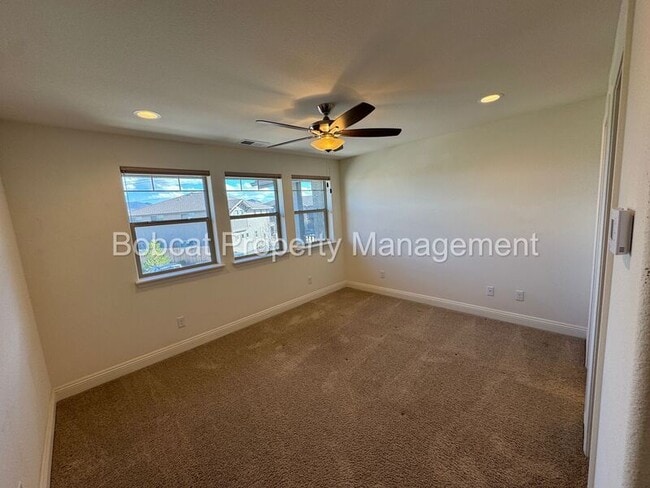 Building Photo - 1230 Saltern Dr