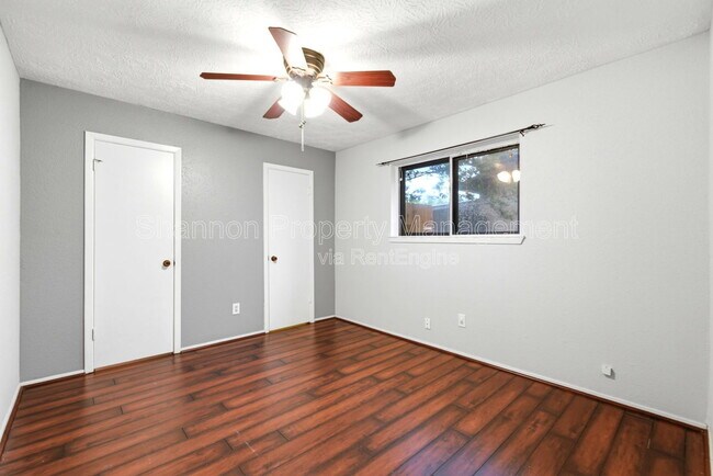 Building Photo - 6009 Leafwood Cir