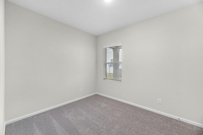 Building Photo - 10006 Tiger Flower Ln