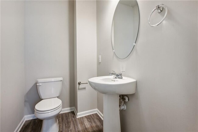 Building Photo - 67 Pointe Pl