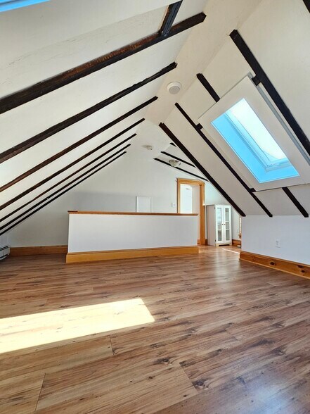 Building Photo - 2175 Dorchester Ave