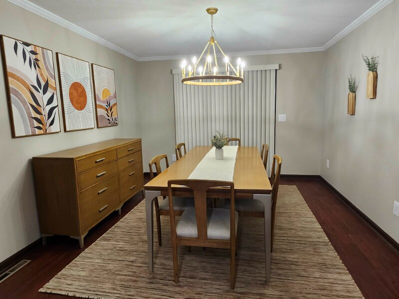 Building Photo - 454 Francis St