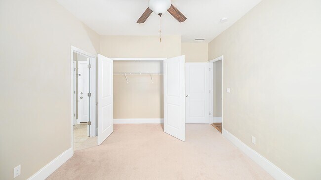 Building Photo - 6947 Cortona Hills Way