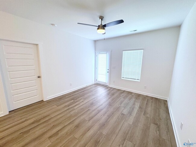 Building Photo - 27573 Brisk Dr