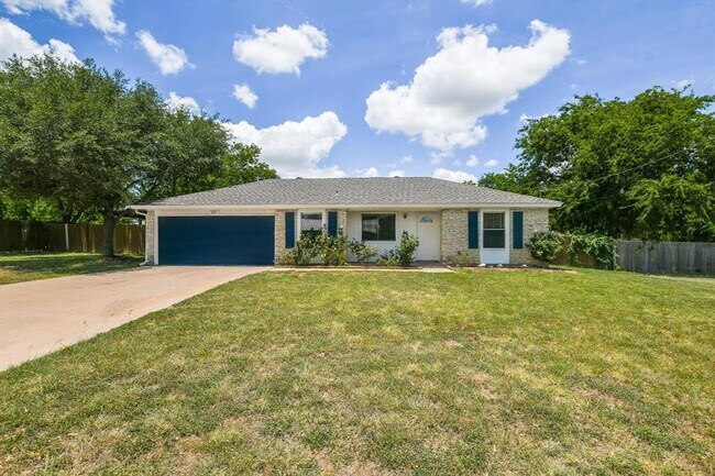 Primary Photo - 301 Fawnfield Dr