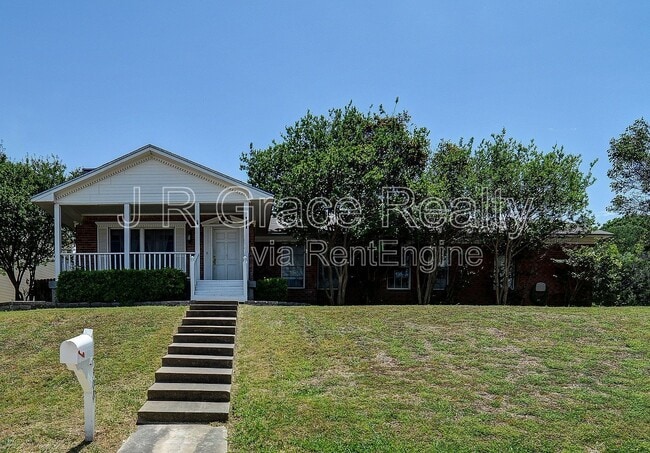 Primary Photo - 1308 White River Dr