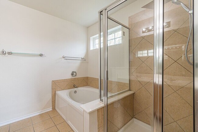 Building Photo - 13803 Laramie Hill