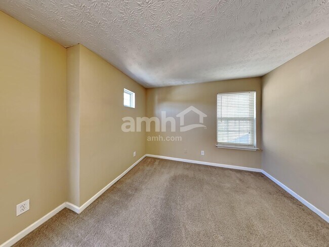 Building Photo - 606 Windcroft Cir NW
