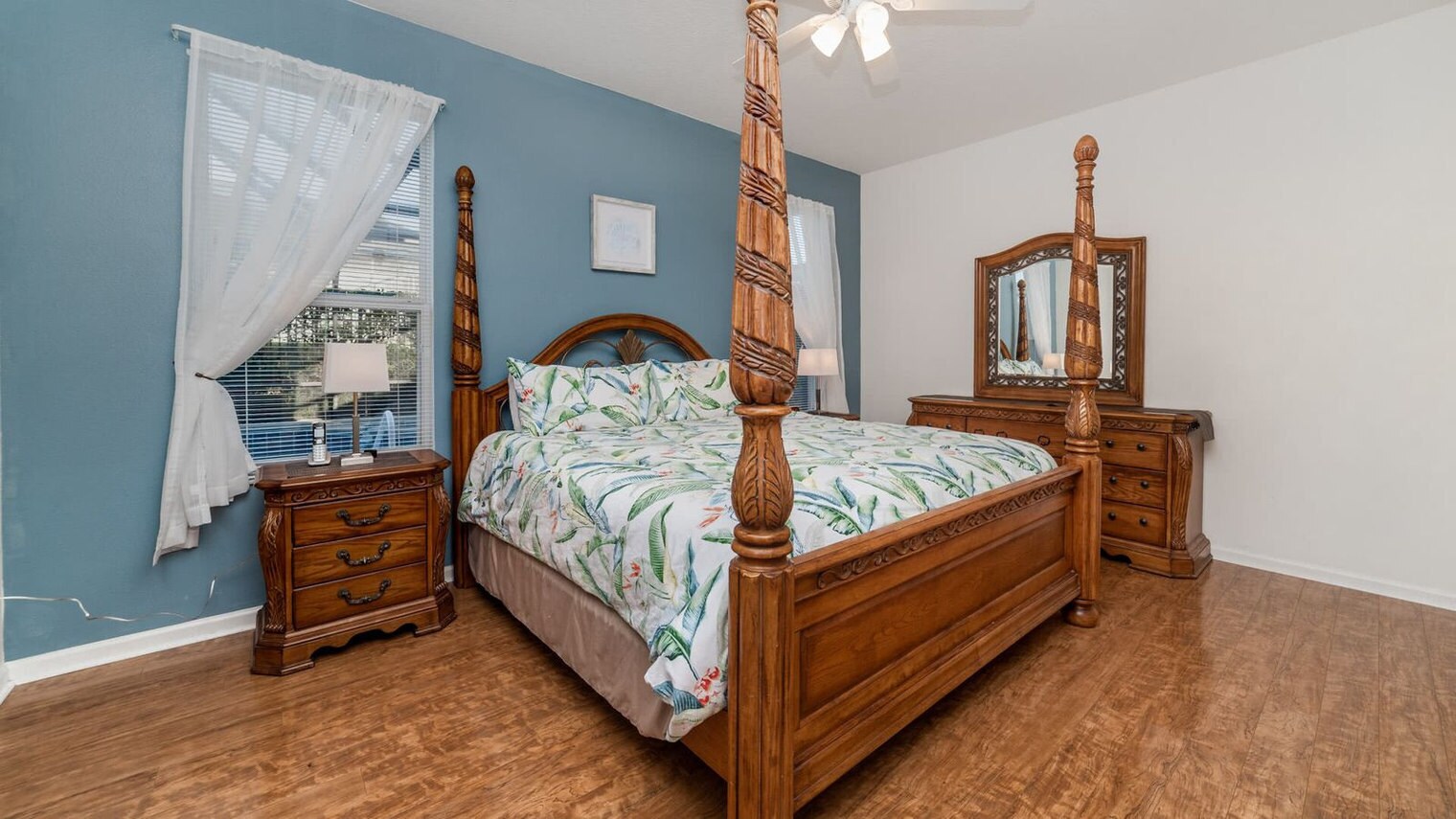 Building Photo - 8136 Sun Palm Dr