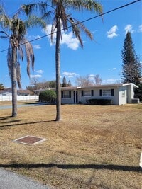 Building Photo - 2118 Lake Christie Dr