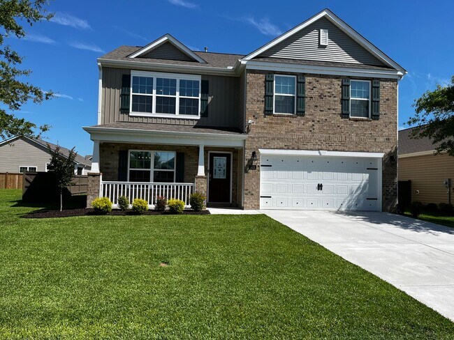 Building Photo - Ultra Spacious Living in Lake Tyler Subdivision