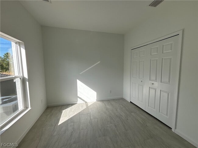 Building Photo - 3005 31st St W