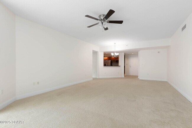 Building Photo - 231 Riverside Dr