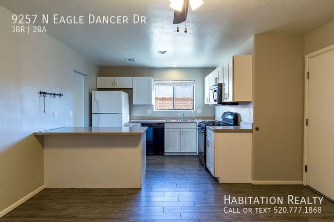 Building Photo - 9257 N Eagle Dancer Dr