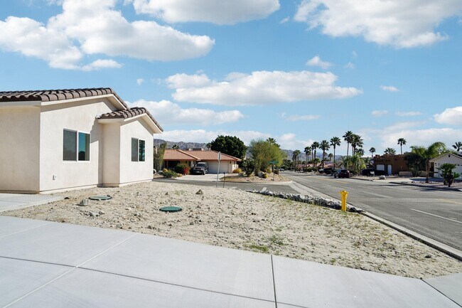 Building Photo - 64382 Spyglass Ave