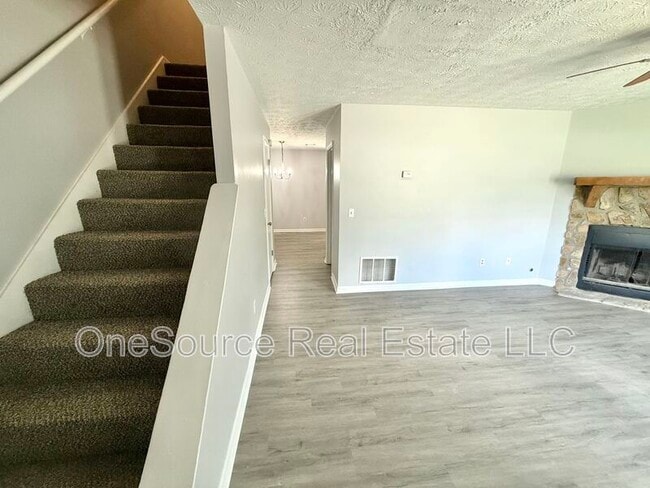 Building Photo - 3626 N Hopkins Ct