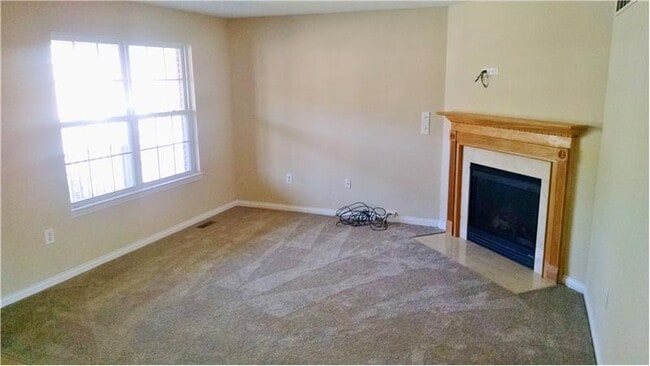 Building Photo - 1523 Singh St