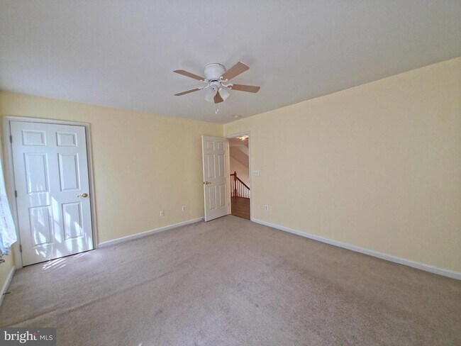 Building Photo - 20875 Killawog Terrace