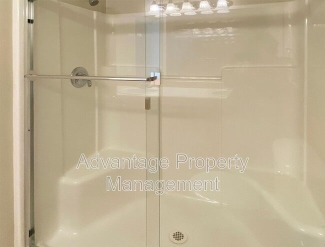 Building Photo - 2991 NW Shooting Star Dr