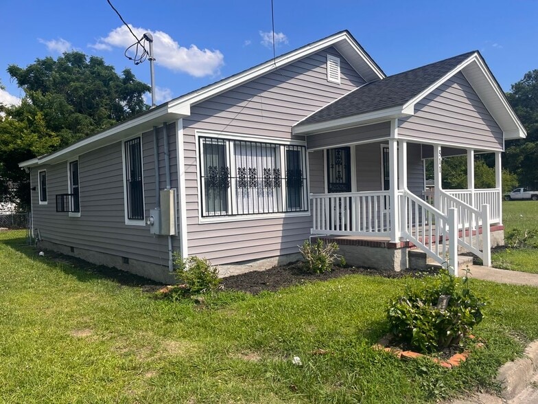 Building Photo - 511 Ford St